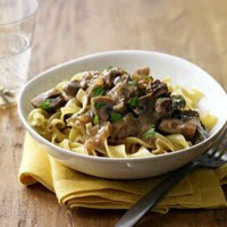 Slow Cooker Beef Stroganoff