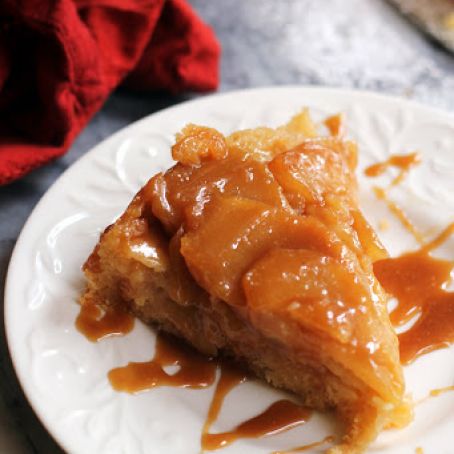Caramel Apple Upside Down Cake