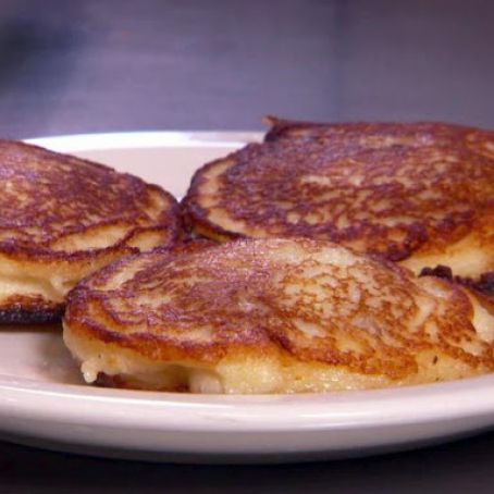 (Potato Pancakes Stuffed with Ground Meat)