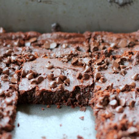 brownie - Fudgy Peanut Butter Chocolate Chip Brownies {flourless, gluten free, vegan}