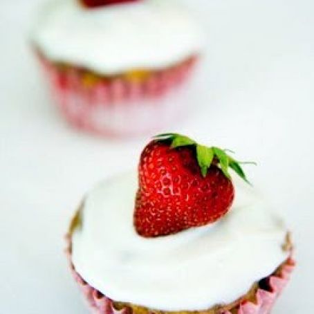 Strawberry Banana Cupcakes