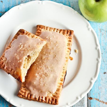 Apple Pie Pop Tarts with Cinnamon Glaze