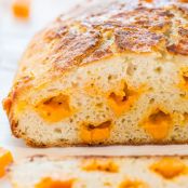 Easy Cheddar Sourdough Bread