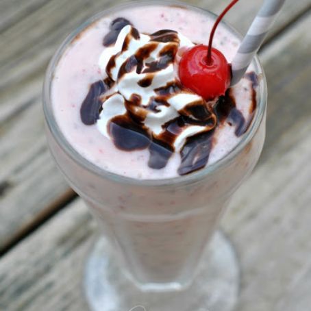 Banana Split Smoothie