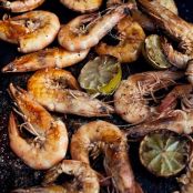 Bbq shrimp with thai dipping sauce