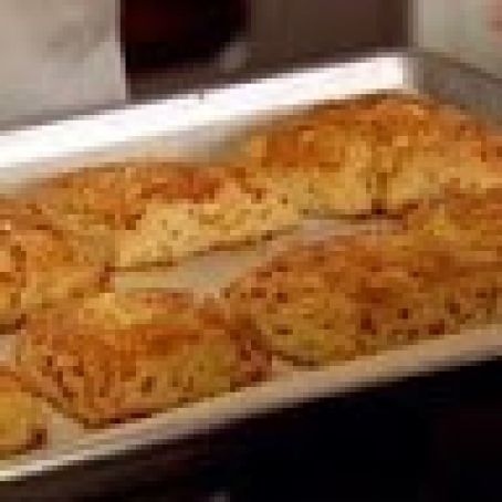 Buttermilk Cheddar Biscuits