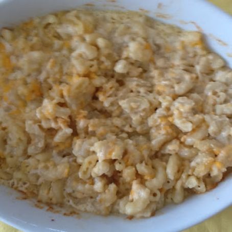 Smoked Mac & 4 Cheese Casserole