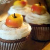 Apple Cider and Spice Cupcakes