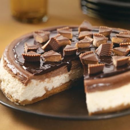 PEANUT BUTTER CUP PIE