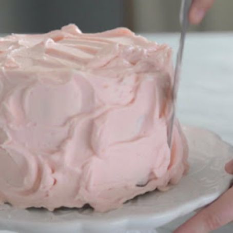 Fluffy Frosting/A PureWow Original Recipe