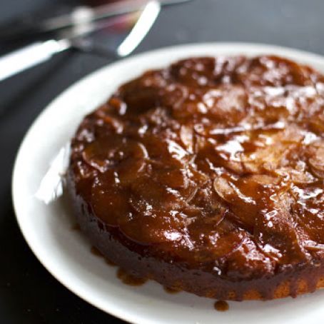 UPSIDE DOWN CAKE - SALTED CARAMEL APPLE