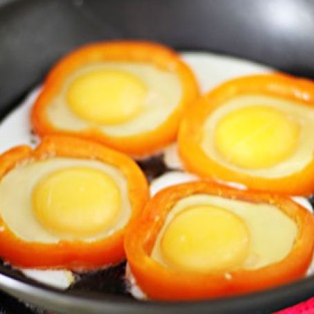 Bell Pepper Egg-In-A-Hole
