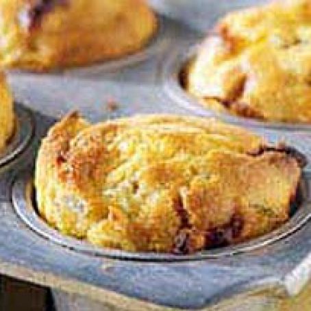 Cheesy Chili-Cornbread Muffins