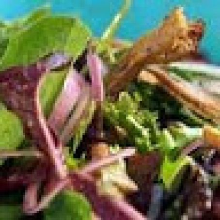 Grilled Whole-Wheat Pita Salad with Parsley-Garlic Dressing