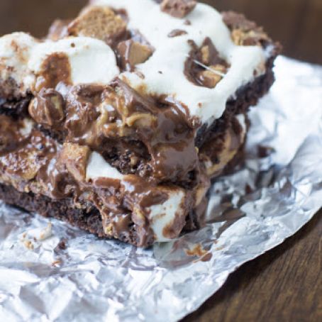 Reese’s Marshmallow Bars