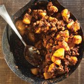 Chorizo con Papas (Spiced Mexican Sausage with Potatoes)