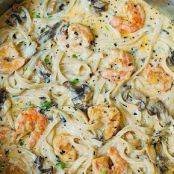 Creamy Shrimp & Mushroom Pasta