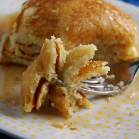 The Perfect Light and Fluffy Pancake