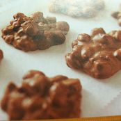 Toffee Peanut Clusters
