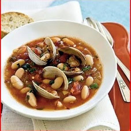Steamed Clams Fagioli