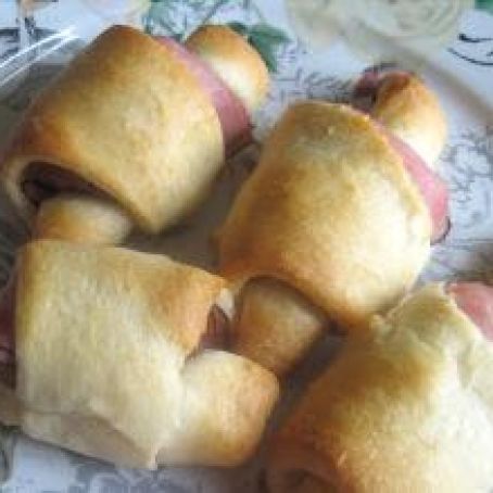 'LIGHTENED' HAM & SWISS ROLLUPS