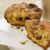 Sour Cream Coffee Cake Muffins
