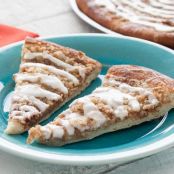 Cinnamon Crumble Pizza