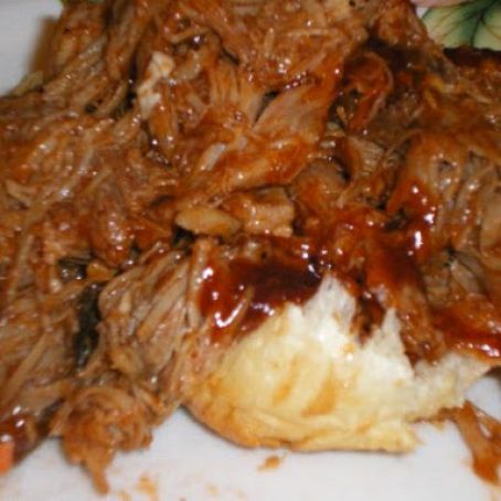 Pulled Pork (Crock Pot)