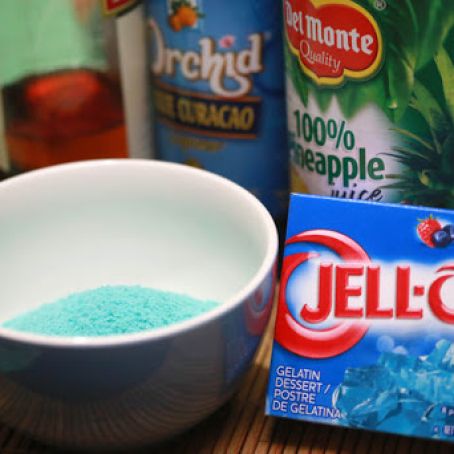 Blue Hawaiian Jello Shot