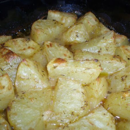 Kevin's Famous Greek-Style Potatoes
