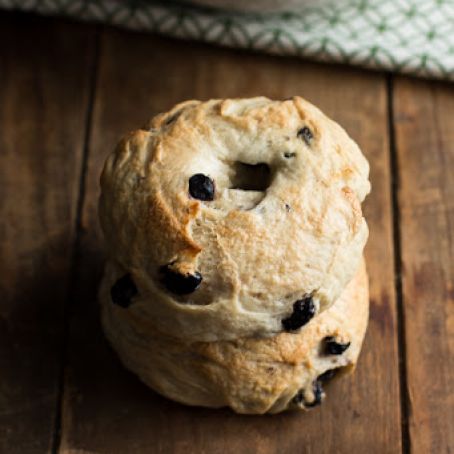 Honey Wheat Blueberry Bagels