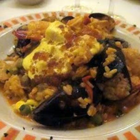 PAELLA A LA VALENCIANA CON ALIOLI