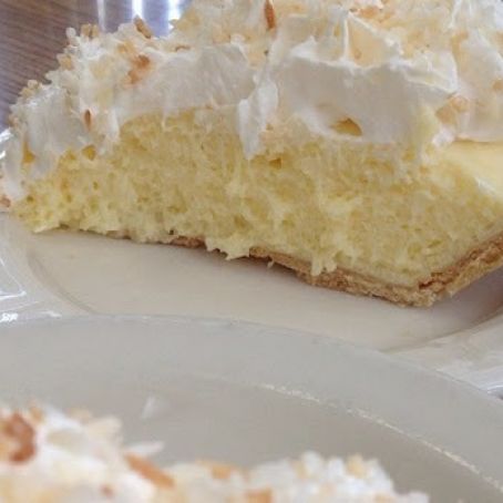Coconut Cream Pie - Old Fashioned