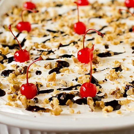 BANANA SPLIT DESSERT {karen gransbery}