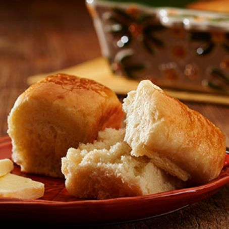 Old-Fashioned Dinner Rolls
