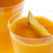 Frozen mango margarita