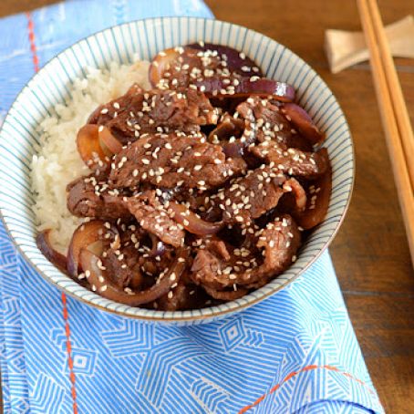 Japanese Beef and Rice Bowl – Gyudon