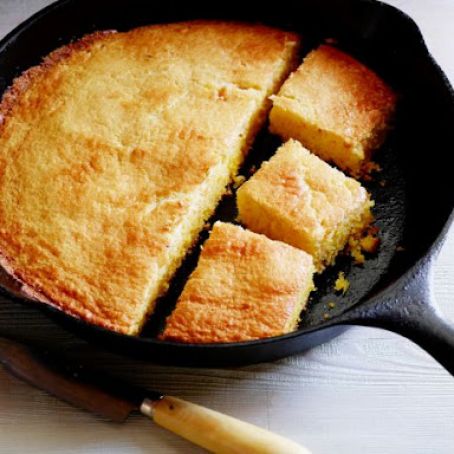 Cast Iron Skillet Corn Bread
