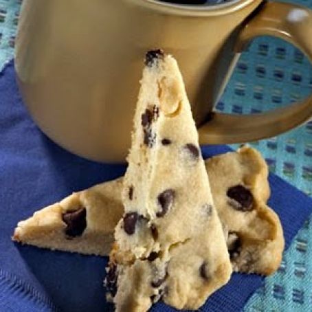 HERSHEY'S SPECIAL DARK Chips and Macadamia Nut