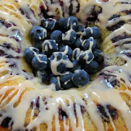 Blueberry Cake with Limoncello Glaze