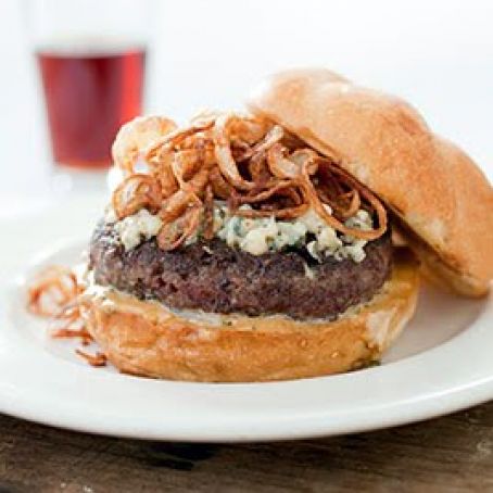 JUICY PUB-STYLE BURGERS