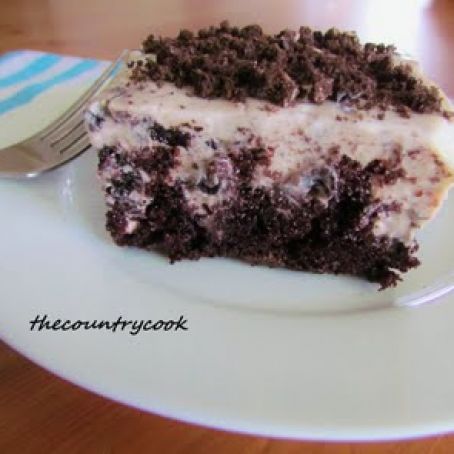 Oreo Puddin Poke Cake
