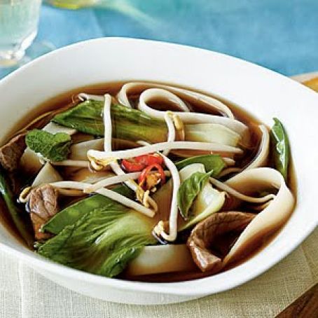 Vietnamese Beef-Noodle Soup with Asian Greens (Cooking Light April 2010)