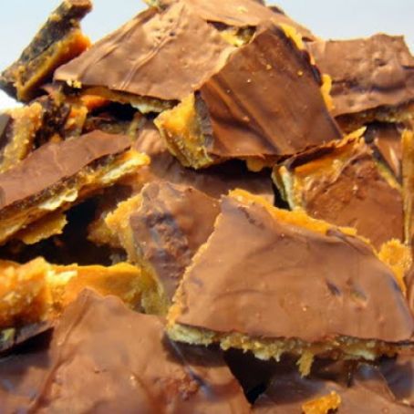 Brittle Cracker Candy
