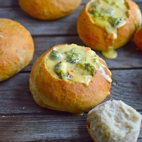 Copycat Panera Bread Broccoli Cheddar Soup