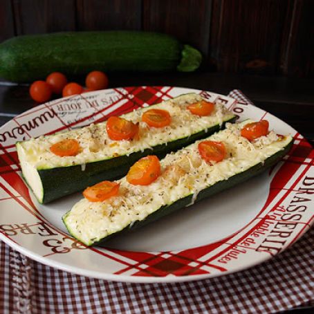Zucchini Boats – Tomato Basil & Cheese