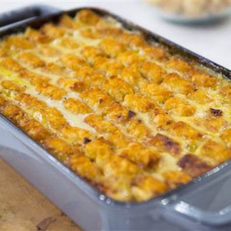 Tater Tot Chicken Pot Pie