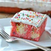 Strawberry Jello Poke Cake