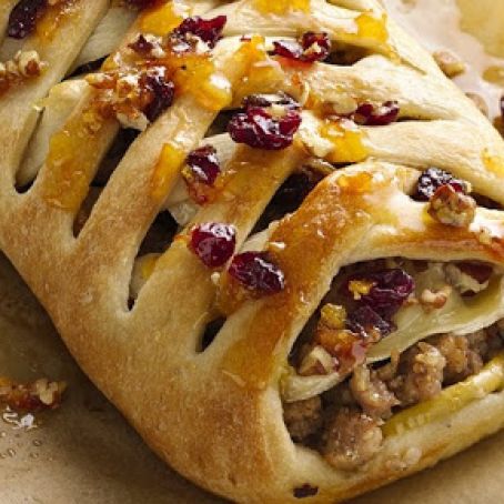 Sausage Apple and Brie Stromboli