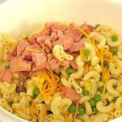 RUBY TUESDAY'S PASTA HAM-PEA SALAD
